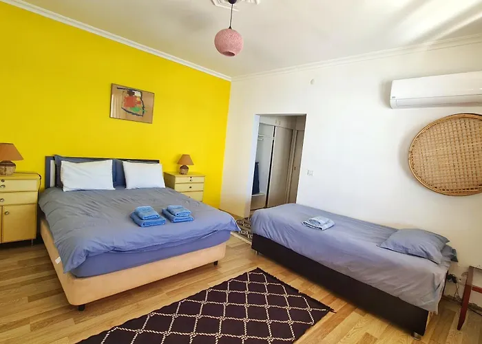 Ugrak Home
